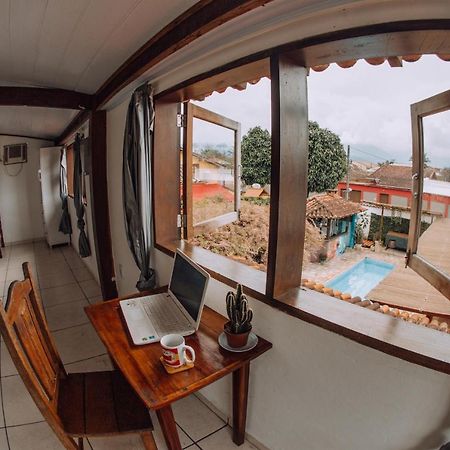Carpe Diem Hostel & Pousada Araquari Kültér fotó